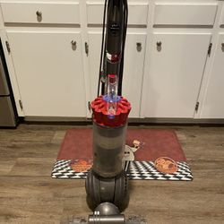 Dyson Slim Ball Vacuum Cleaner 