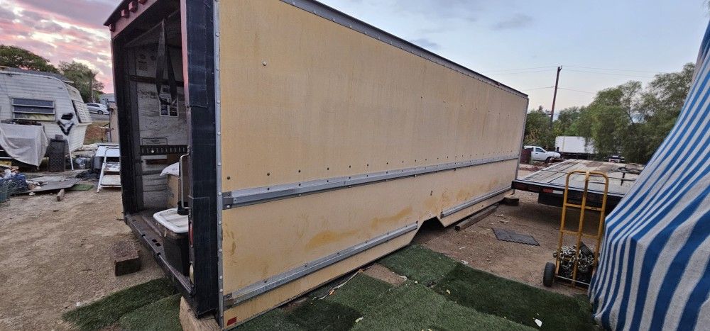 24ft Shed Storage Freeee Delivery