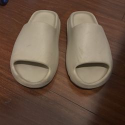 Yeezy Slides Size 8 2022 Restock