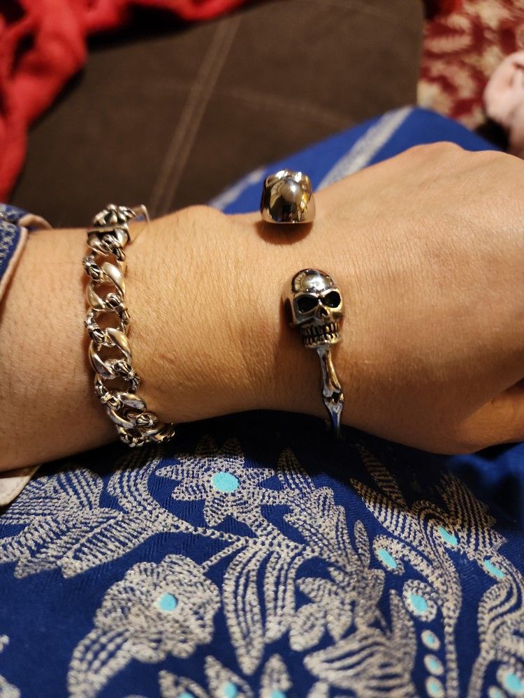 SKULL BRACELET