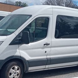 2017 Ford Transit