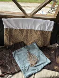 Bedding accessories
