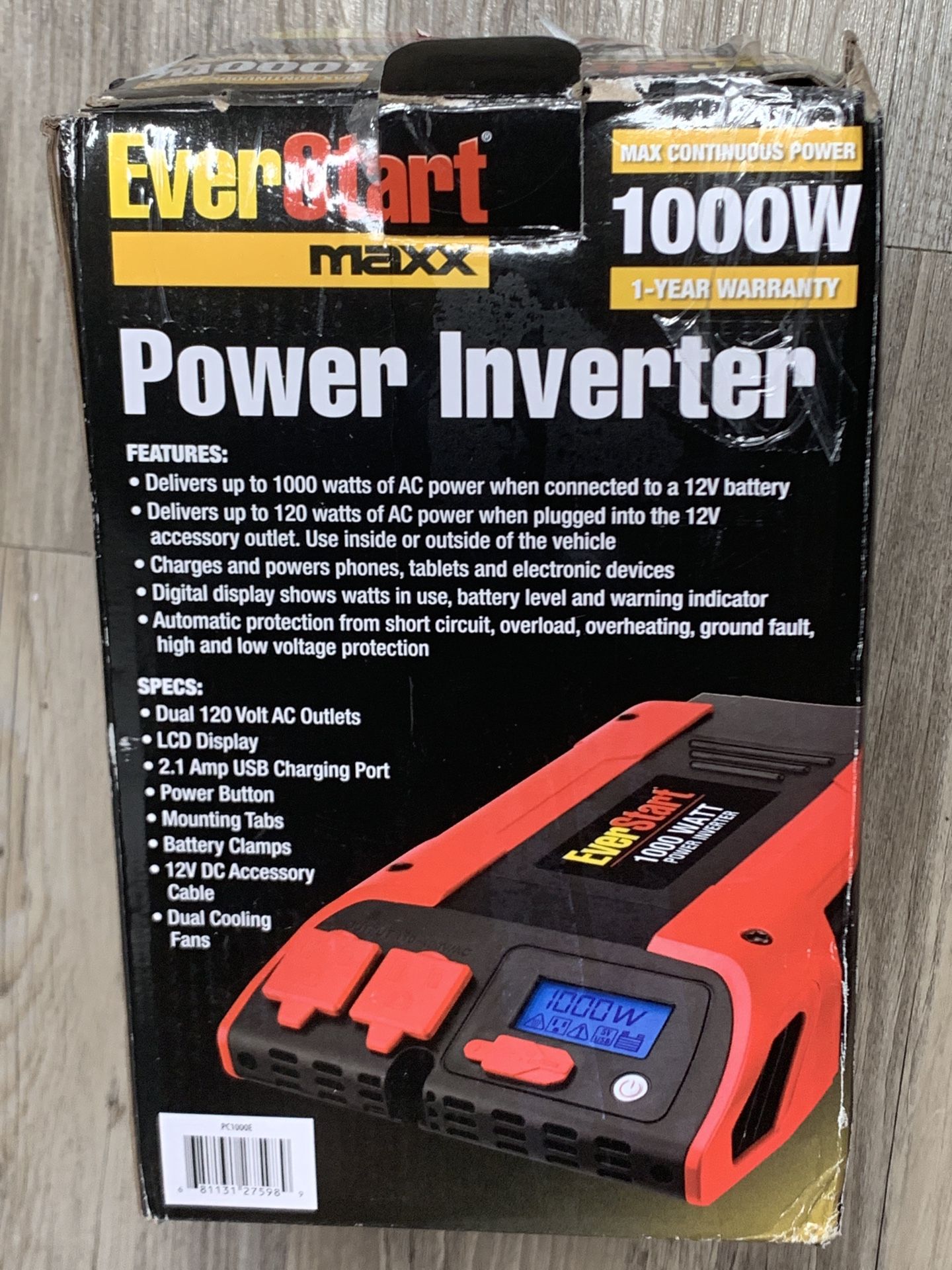 EverStart maxx 1000w Power Inverter New Open Box