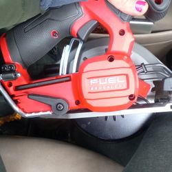 Milwaukee  5 3/8 Circular Saw.  [ Tool 2521-20]