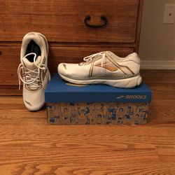 Brooks Adrenaline GTS 20
