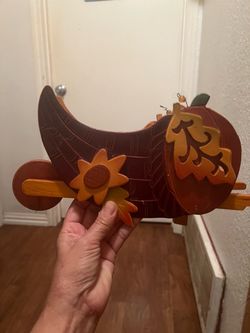 Decorativo para Halloween 🎃 es madera