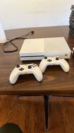 Xbox one console with games