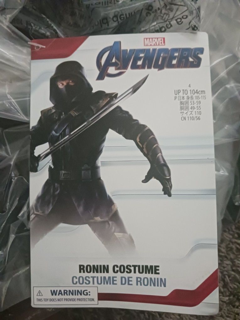 Brand New Ronin (Hawkeye) Boy's Halloween Costume Sizes 3 & 4