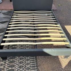 Modern Gray Upholstered Platform Bed Frame (Queen) – No Box Spring Needed