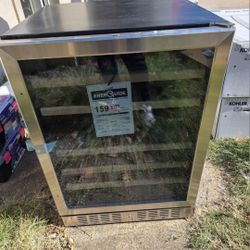 NewAir
Dual Zone 24 in. 46-Bottle Built-In Wine Cooler Fridge Refrigerator with Lock and Reversible Door in Stainless Steel
New open box item with min