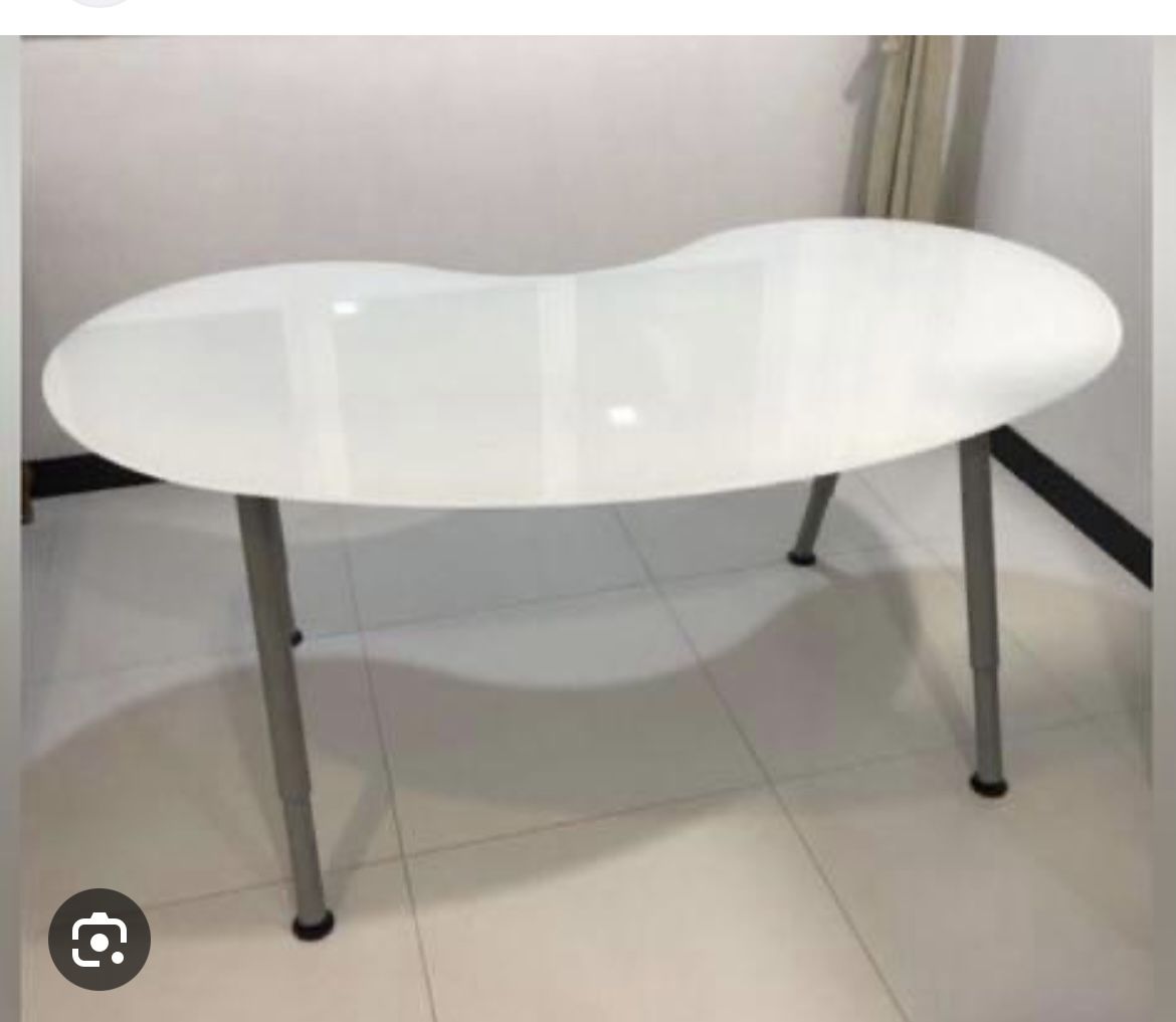 Modern IKEA Desk Table