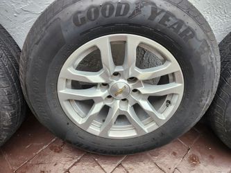 OEM RIMS for Chevy  Silverado 1500 / Goodyear tires