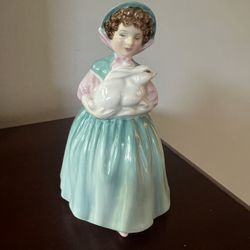 Royal Doulton "Bunny" Figurine, made in England (1959)
