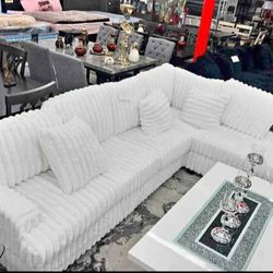 For Sale - Reversible Sectional! Ask for Price !!! Preguntar Por Precio 