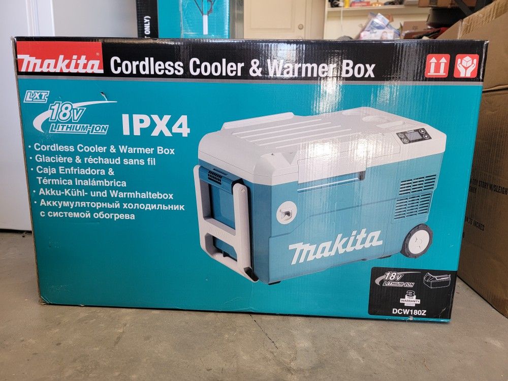 Makita Cordless Cooler & Warmer Box