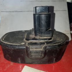 Dewalt 18v power tool Battery for parts or repair