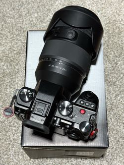 Rokinon 35-150mm f2-f2.8 L-Mount Lens