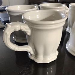Cup JCPenny $ 4 each