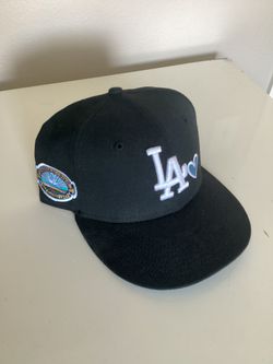 Dodgers New Era Fitted (size 7)