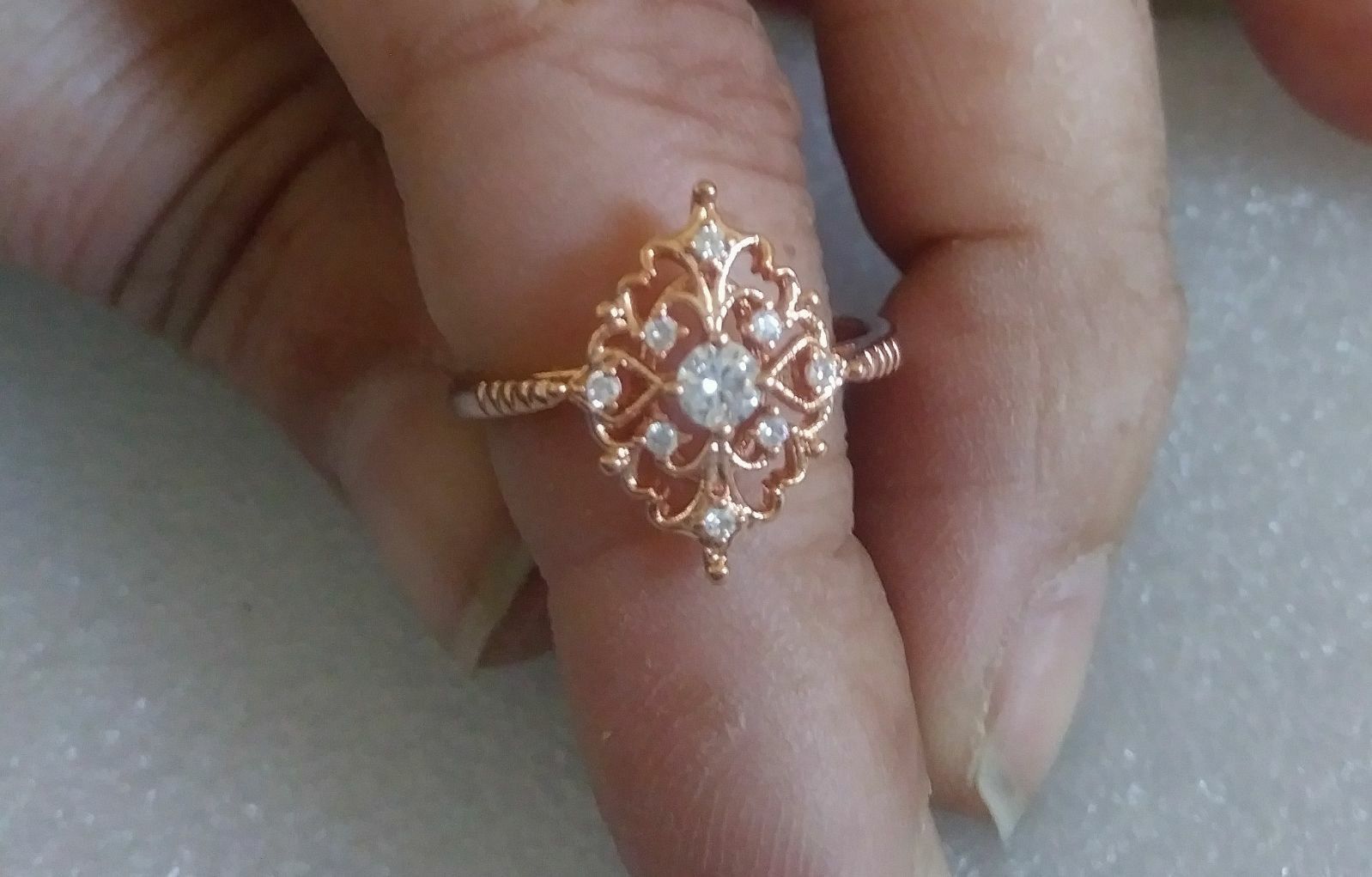 Vintage-Victorian Diamond/Rose Gold Filigree Ring