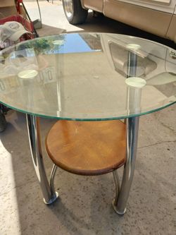 Glass. caffetable