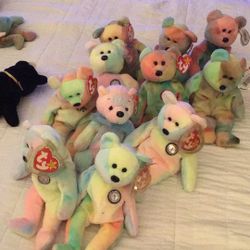 Lot 11 *Retired Beanie Baby” BB Bear. ..Birthday Bear.  