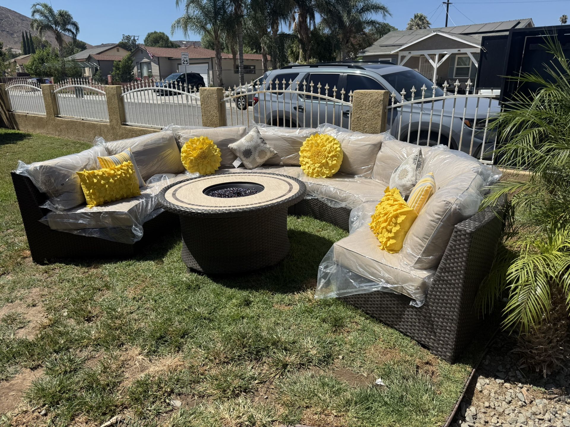 Brand New Patio Outdoor Furniture Set With Fire Pit