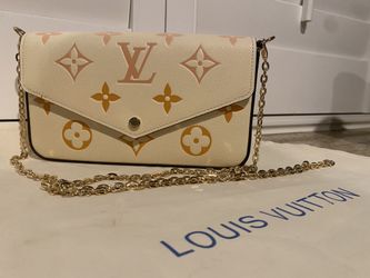 Purse ,small Classy