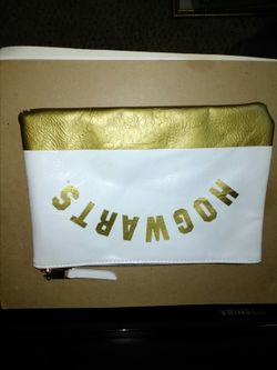 Hogwarts leather ladies designers purse .retails $225.New best offer accepted