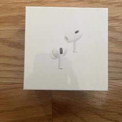 *NEW* AirPods Pro 2nd Generation with Charging Case (SEALED)