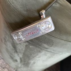 Scottie Cameron Putter W/ La Golf Shaft