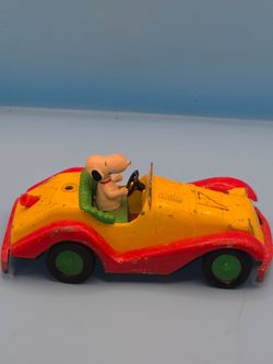 Rare Snoopy And Woodstock Die Cast Car Vintage 1965 * See PICS Surface Issues