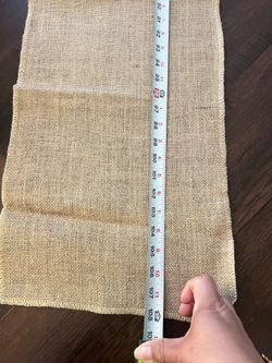 16 Burlap runners