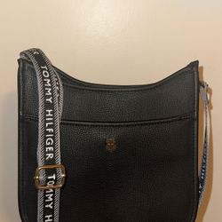 Tommy Hilfiger Bag