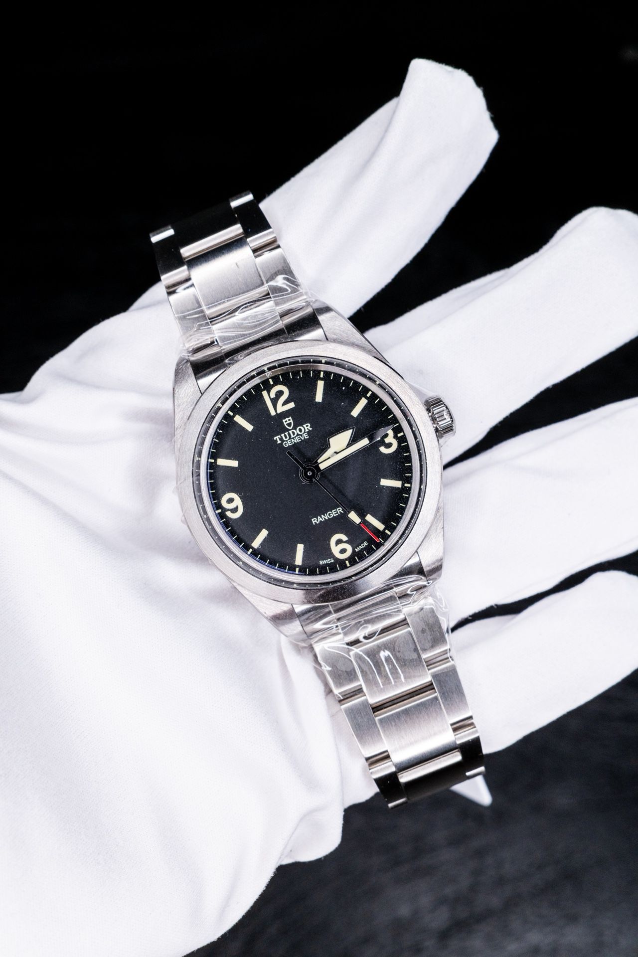 TUDOR Ranger M79(contact info removed)