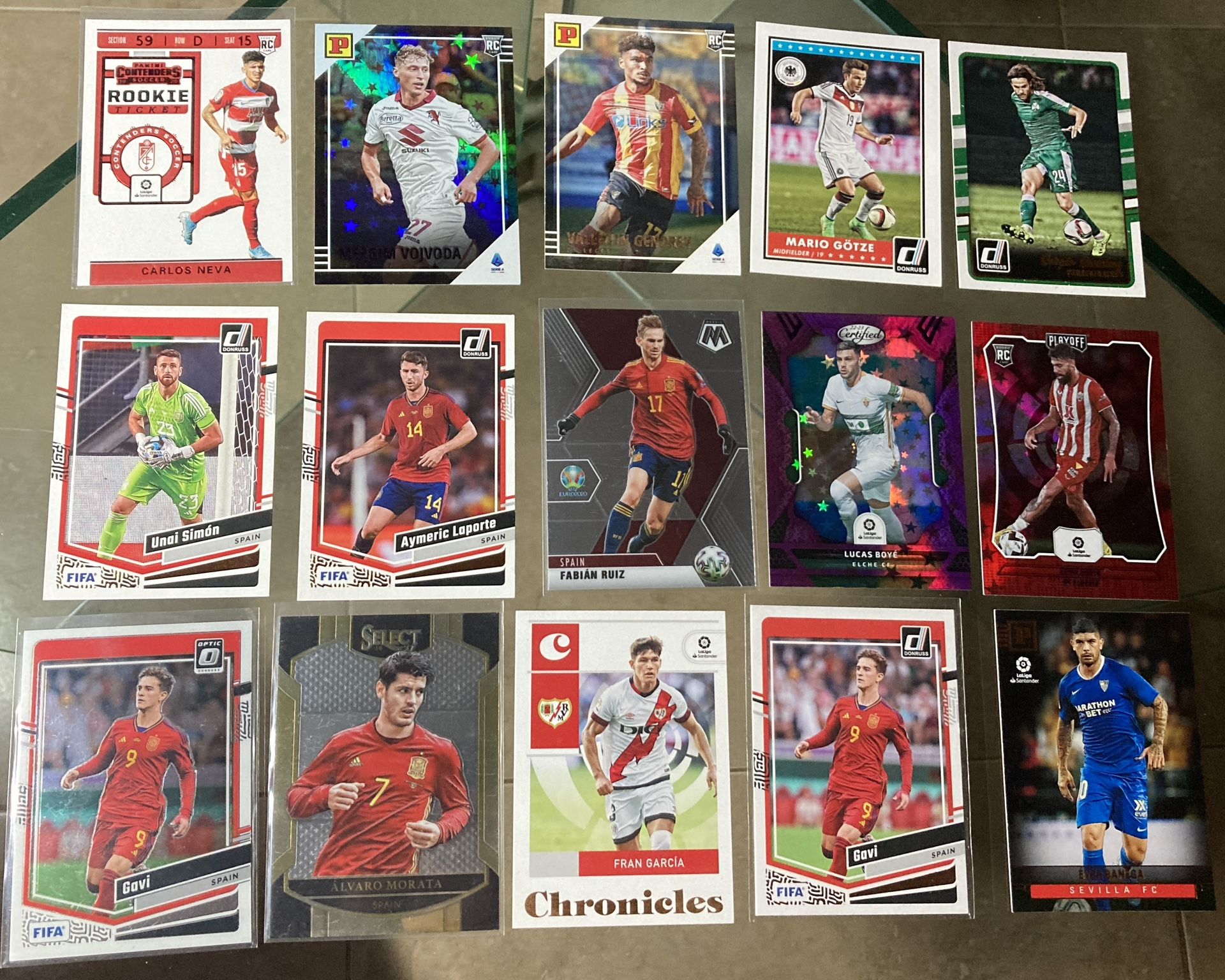 15 card soccer futbol lot Select Mosaic Donruss Spain La Loga Serie A Gavi Fran Garcia Fabian Ruiz etc . All cards good condition. Nm-mint -gem.