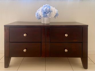 Mid-Century Modern 4-Drawer Dresser | Rich Walnut Brown | Curved Drawer Fronts.  $350 OBO