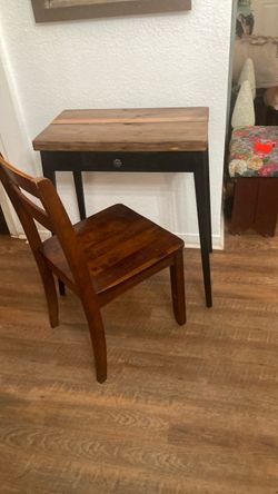 Wooden Writing Desk W/Chair