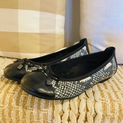 Women’s VIONIC Minna Boa Snake Print Black Leather Ballet Flats Shoes Size 6