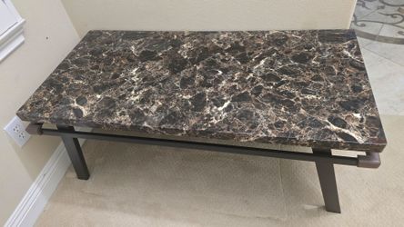 Free Coffee table and 2 side table