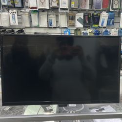 insignia 24' inch TV