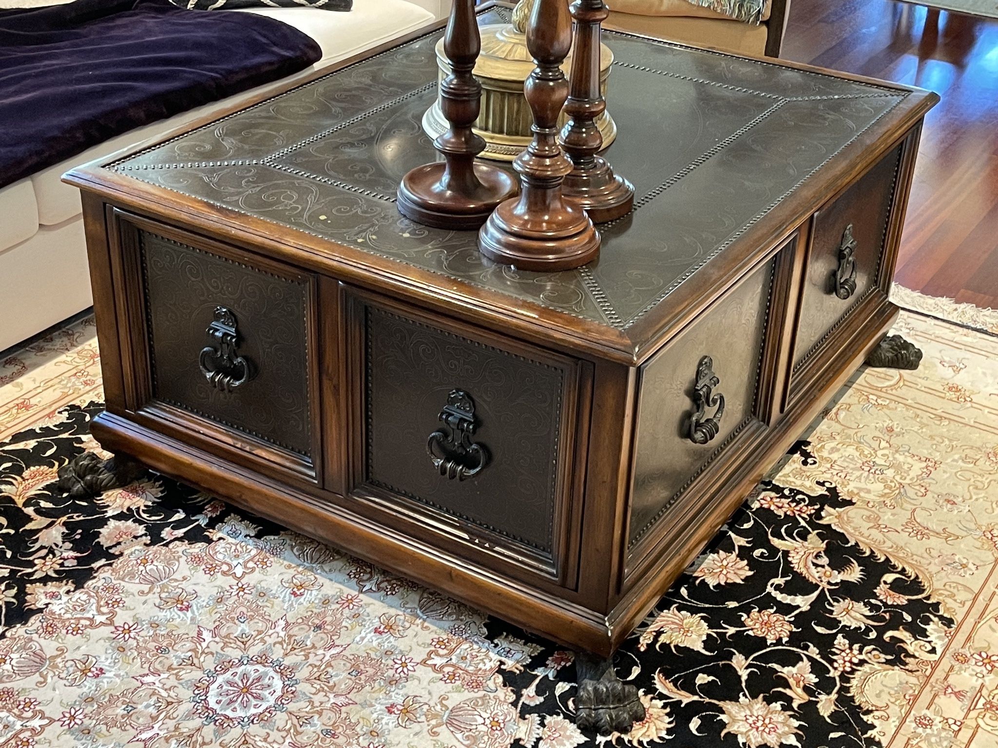 Certified Theodore Alexander Coffee Table With Claw Feet And Brass Inlays