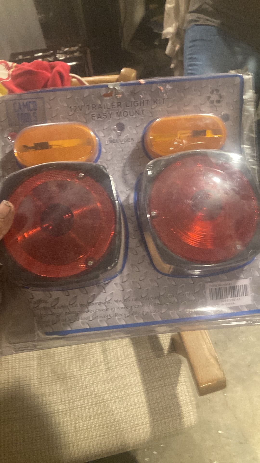 CAMCO trailer lights