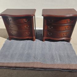 Beautiful Pair Of Cherry Grove Large Curved 3 Drawer Nightstands
