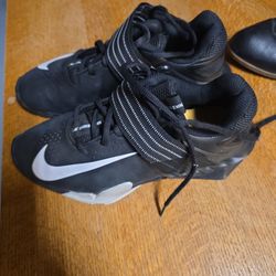 Size 5 Weight Lifting Shoe