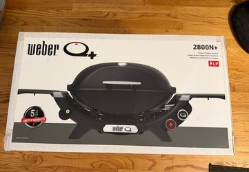 Weber Q 2800N+ liquid Propane Gas Grill