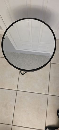 Accent table W/mirrow