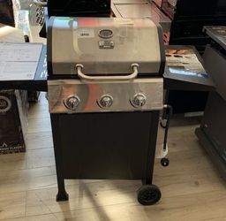 BLUE RHINO GBC1932L PROPANE GRILL LNWME for Sale in Houston TX OfferUp