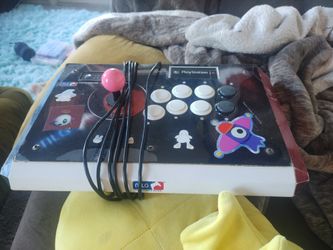 Used Madcatz MLG Tournament EDITION Fight stick (PS3/PC)