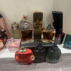 Colognes And Perfumes 